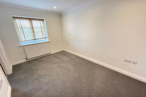 3 bedroom terraced house to rent, Lansdowne Cottages, Willow Wood Close, Angmering