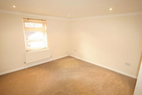 1 bedroom apartment to rent, Lytton Court, Portland Road, London