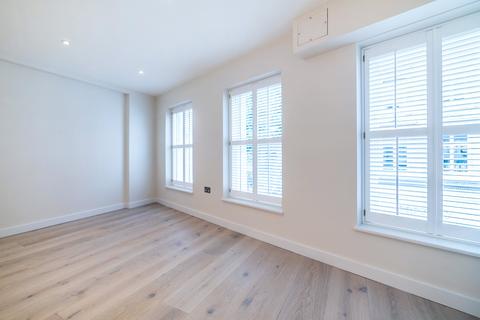 1 bedroom apartment to rent, William IV Street, Covent Garden, WC2N