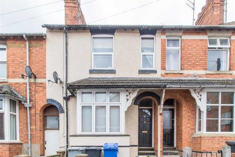3 bedroom terraced house to rent, Tresham Street, Kettering