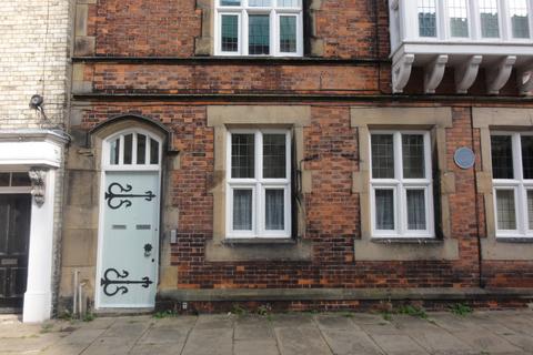 1 bedroom apartment to rent, Churchside, Howden, DN14 7BS