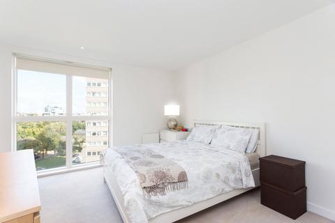 2 bedroom flat to rent, Turner House, Pump House Crescent, Brentford, Middlesex