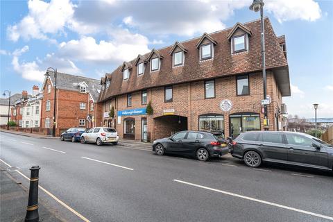 2 bedroom flat to rent, Lower Street, Pulborough