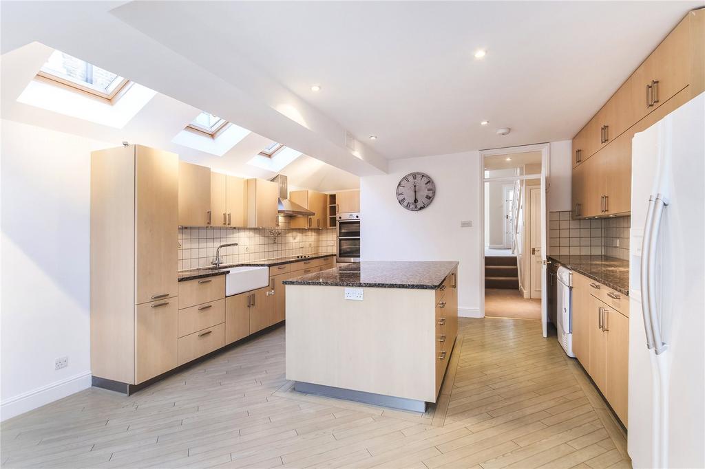 Kitchen/Dining