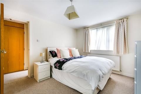 1 bedroom flat to rent, Brompton Park Crescent, Seagrave Road, London