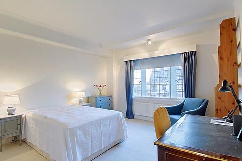 3 bedroom apartment to rent, Portland Place, Marylebone, London, W1B