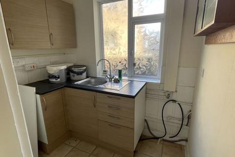 2 bedroom terraced house to rent - Washbrook Lane, Coventry, CV5 9FG