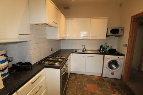 undefined, Flat B, 347 Newport Road