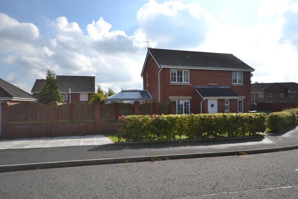 Sky Lark Rise, Parr, St. Helens 3 bed detached house £150,000