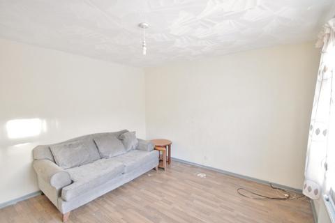 2 bedroom mews to rent, Birchall Walk, Crewe