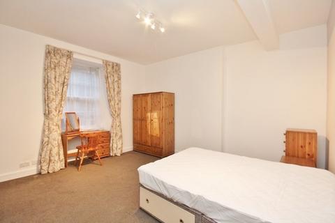 2 bedroom flat to rent, Forth Street, New Town, Edinburgh, EH1