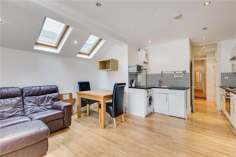 2 bedroom apartment to rent, Bronsart Road, London, SW6
