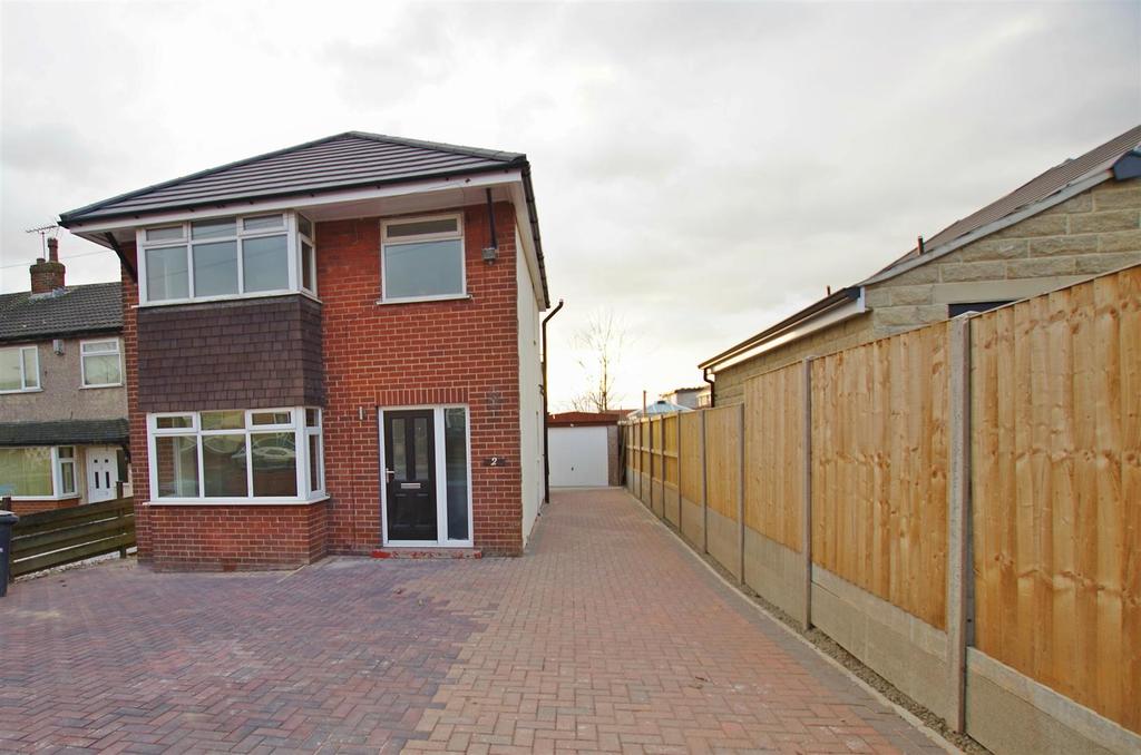 Tyersal Walk, Bradford 4 bed house £189,950