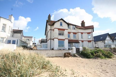 3 bedroom apartment for sale, Waterfront, Rhosneigr, Isle of Anglesey