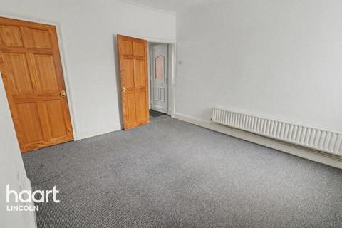 3 bedroom terraced house to rent, Sherbrooke Street, Lincoln