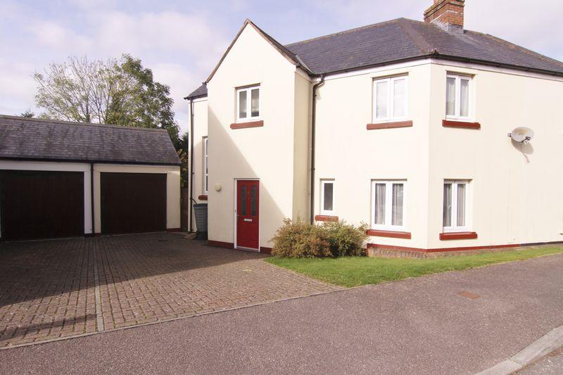 Strawberry Fields, North Tawton 3 bed semidetached house £219,950