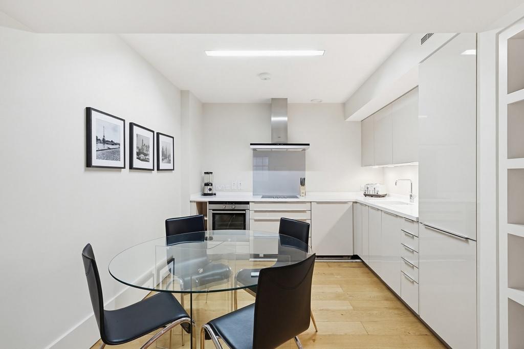 Apartment in London - View 2