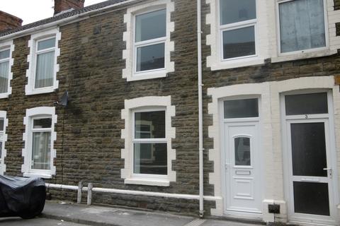 3 bedroom terraced house to rent - Charles Street, Neath, Neath Port Talbot.