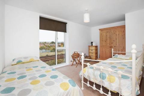 2 bedroom apartment for sale - FIREPOOL LOCK