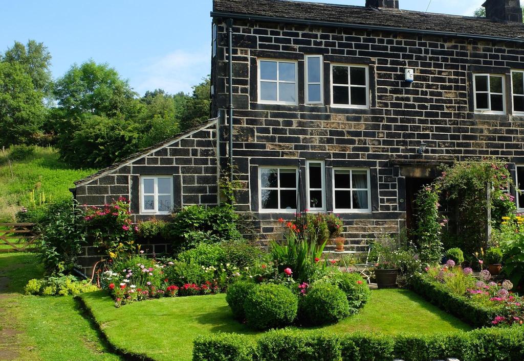 Properties for Sale in TODMORDEN, Todmorden Lancashire