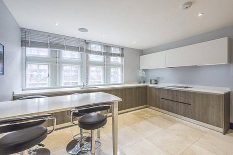 3 bedroom flat to rent, Parkside, 32 Knightsbridge, London
