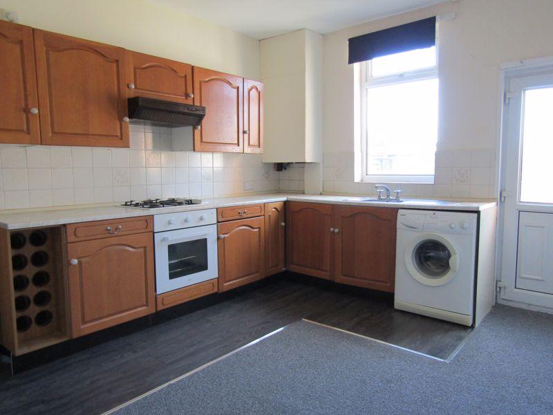 Psalters Lane, Kimberworth, Rotherham 2 bed terraced house £425 pcm
