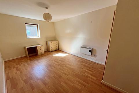 2 bedroom flat to rent, Bournemouth