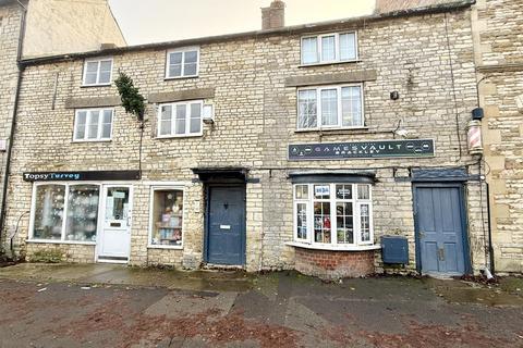 1 bedroom flat to rent, High Street, Brackley