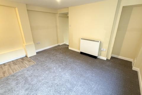 1 bedroom flat to rent, High Street, Brackley