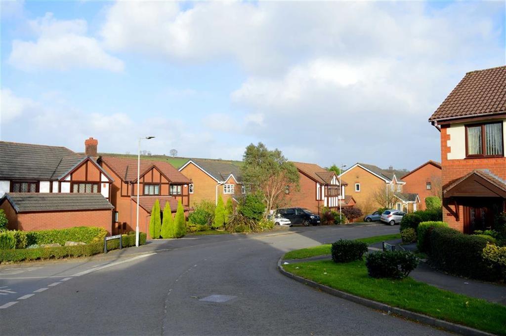 Hendrefoilan Road, Killay, Swansea 3 bed detached house £179,950