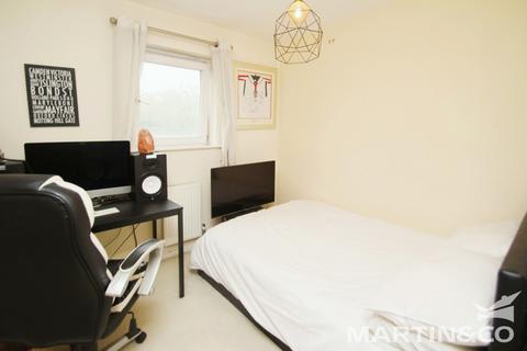 2 bedroom apartment to rent, Chelmer Road, Chelmsford
