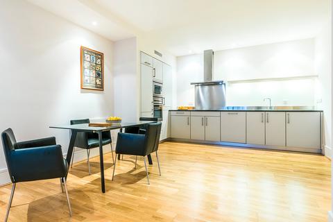 2 bedroom apartment to rent, Kean Street, Covent Garden, WC2B