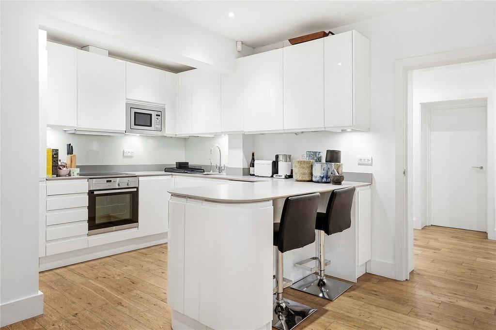 Apartment in London, Brompton - View 2