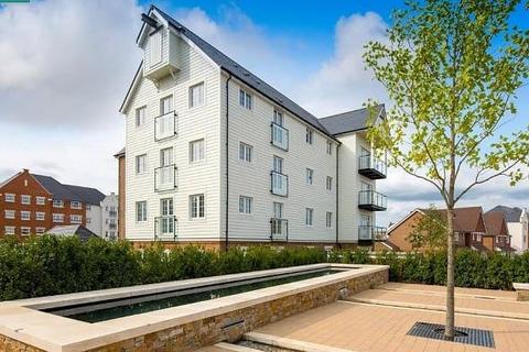 2 bedroom flat to rent, Harpers Lodge, Arundale Walk, Horsham, RH12