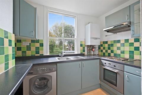 2 bedroom flat to rent, Powerscroft Road, Clapton, London, E5