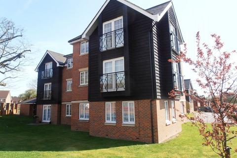 2 bedroom apartment to rent, Epsom