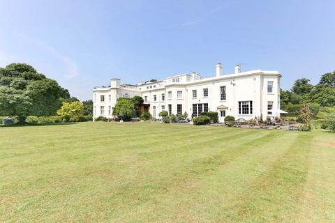 2 bedroom apartment for sale, Virginia Water