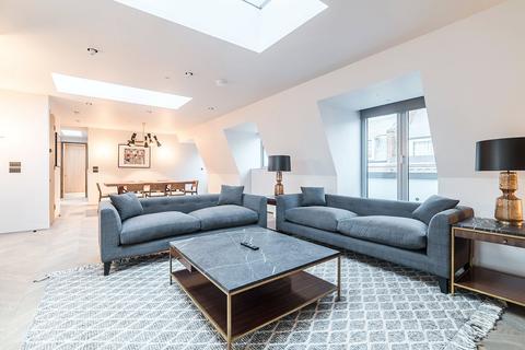 2 bedroom penthouse to rent, Drury Lane, London, WC2B