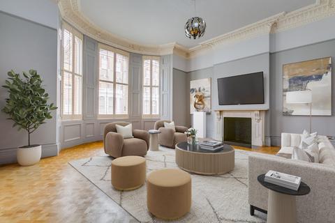 Roland Gardens, South Kensington, London