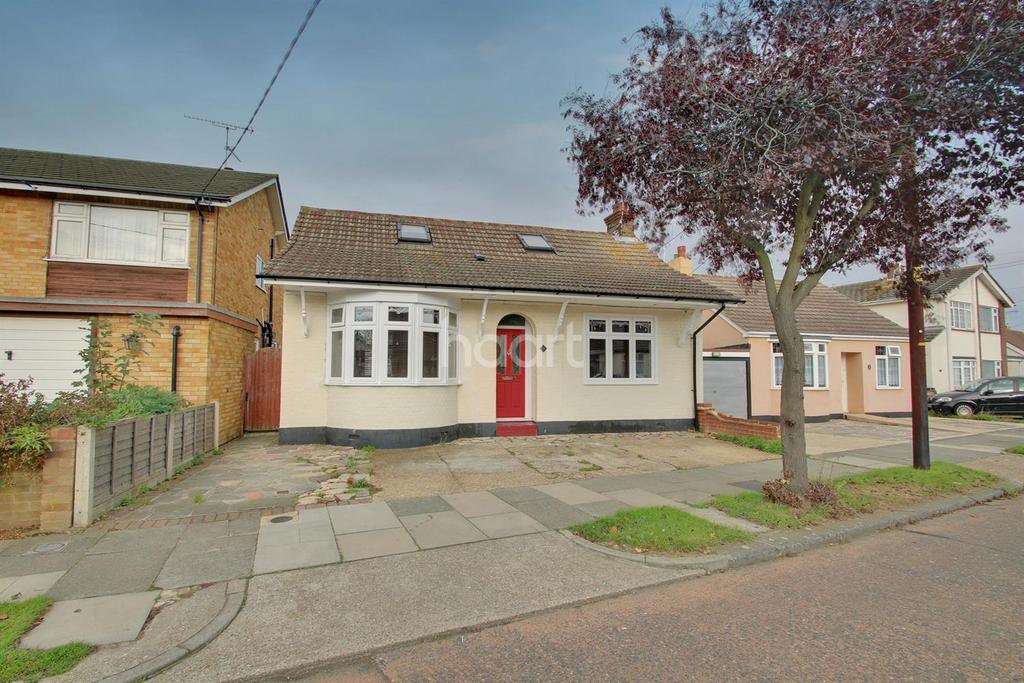 South Crescent, Southend on Sea 3 bed bungalow £340,000
