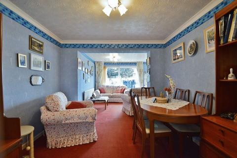 3 Holliers Close, Thame, OX9 2EN