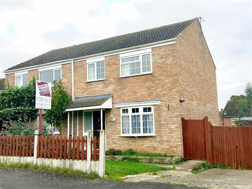 Derwent Avenue, Shrewsbury 3 bed semidetached house £150,000
