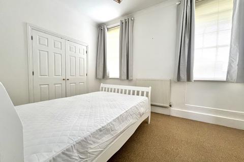 3 bedroom townhouse to rent, St Andrews Park, Norwich, Norfolk