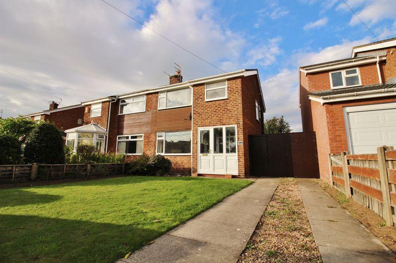 Park Road, Formby 3 bed semidetached house £205,000