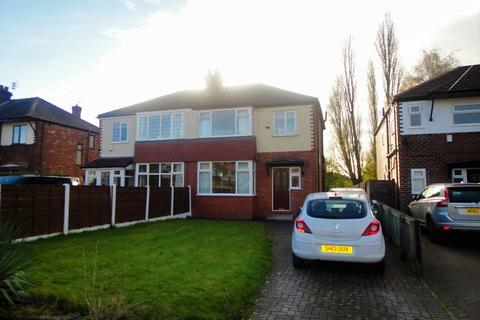 3 bedroom semi-detached house to rent, The Circuit, Cheadle Hulme