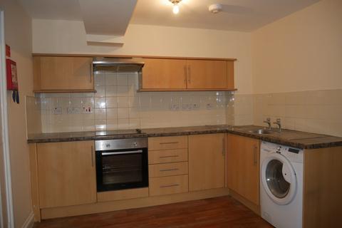 2 bedroom flat to rent, Glamorgan Street, Brecon, Powys.