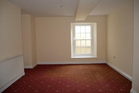 2 bedroom flat to rent, Glamorgan Street, Brecon, Powys.