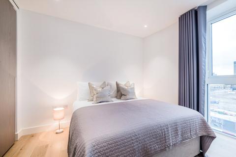 Studio to rent, Vaughan Way, London Dock, E1W