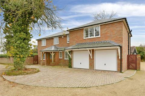 4 bedroom detached house to rent, Lock Road, Marlow, Buckinghamshire, SL7