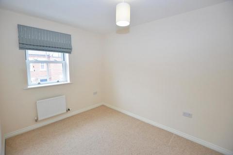 3 bedroom semi-detached house to rent, Crowsley Road, Kempston, MK42